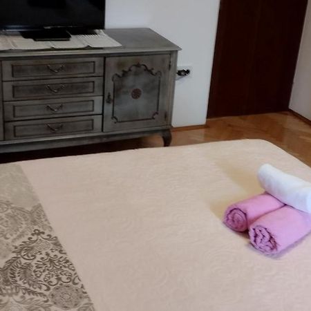 Apartment Oja Malinska Kültér fotó