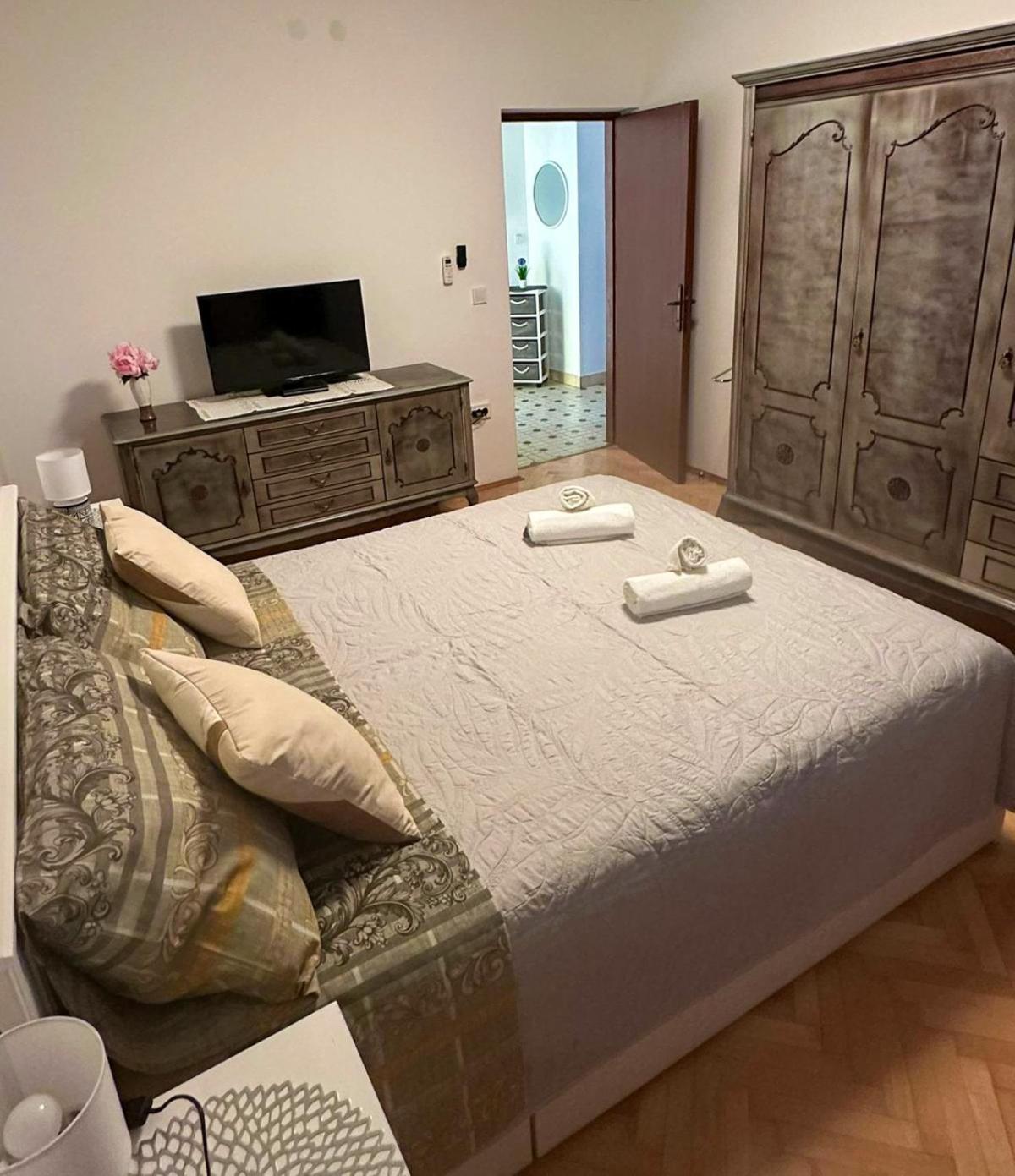 Apartment Oja Malinska Kültér fotó